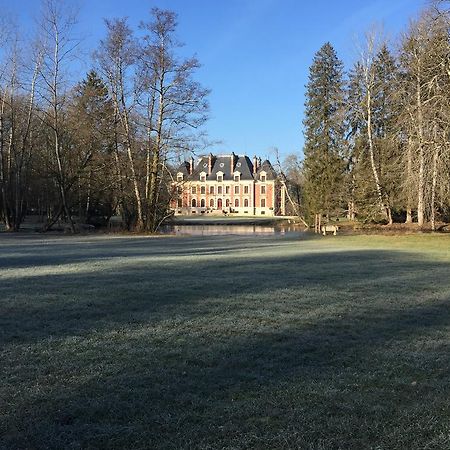 Chateau Du Breuil Gevrolles Exterior photo